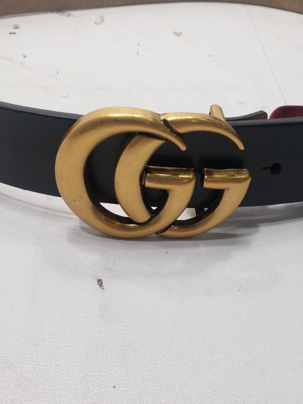 Gucci Double G GG Buckle Black Leather Belt Gold Tone 223891 Size 120/48 Italy - Picture 2 of 9